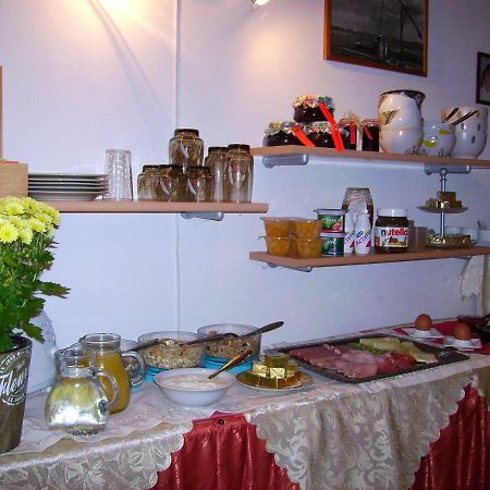 Gaestehaus Brueckler Hotel Jennersdorf ภายนอก รูปภาพ