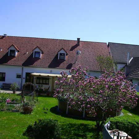 Gaestehaus Brueckler Hotel Jennersdorf ภายนอก รูปภาพ